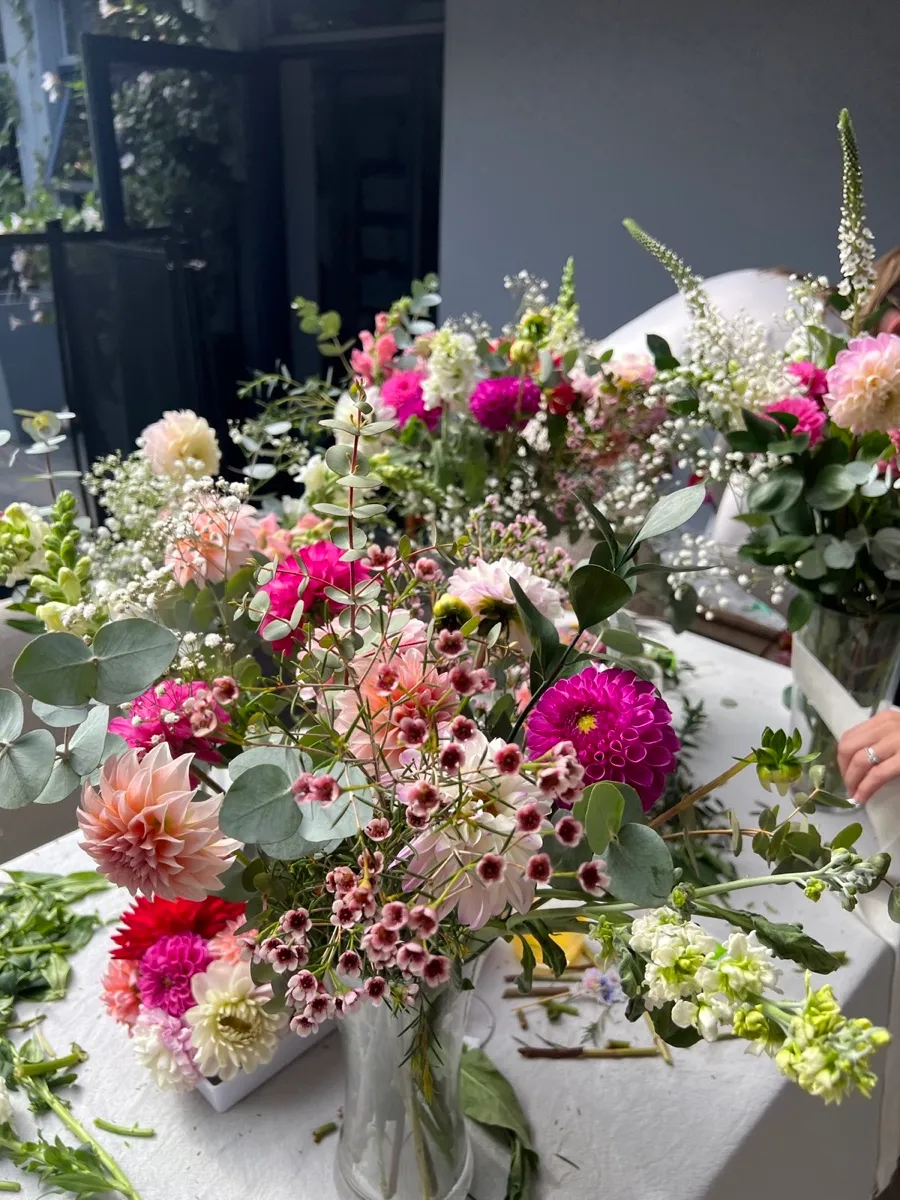 A Bubbles and Blooms floral arranging workshop